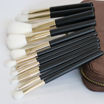 Transparent handle with star glitter multi-functional liquid foundation brush
